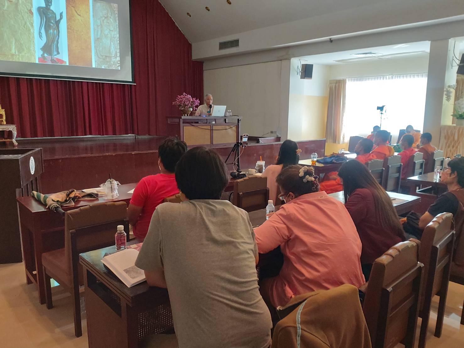 ภาพประกอบ ข่าวกิจกรรม