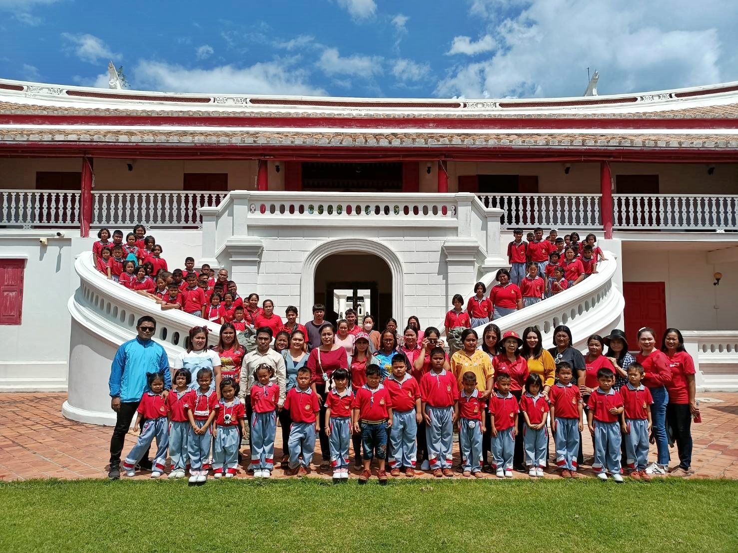 ภาพประกอบ ข่าวกิจกรรม