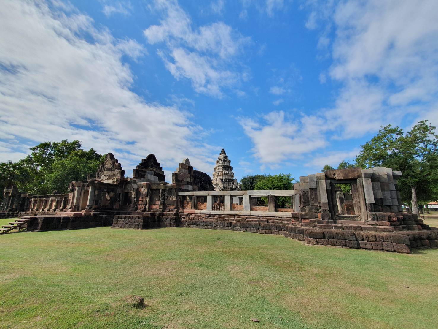 ภาพประกอบ ข่าวประชาสัมพันธ์