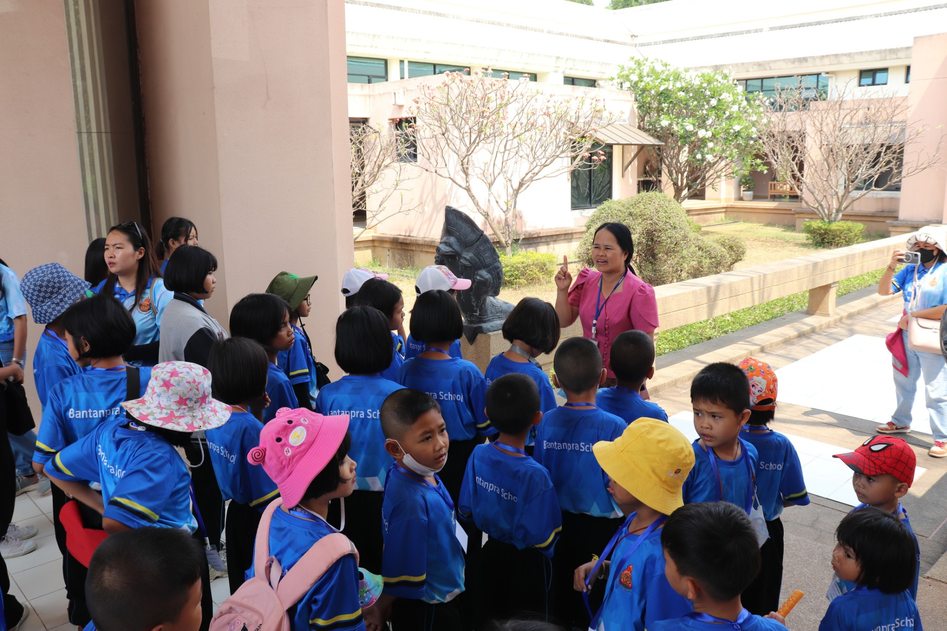 ภาพประกอบ ข่าวประชาสัมพันธ์