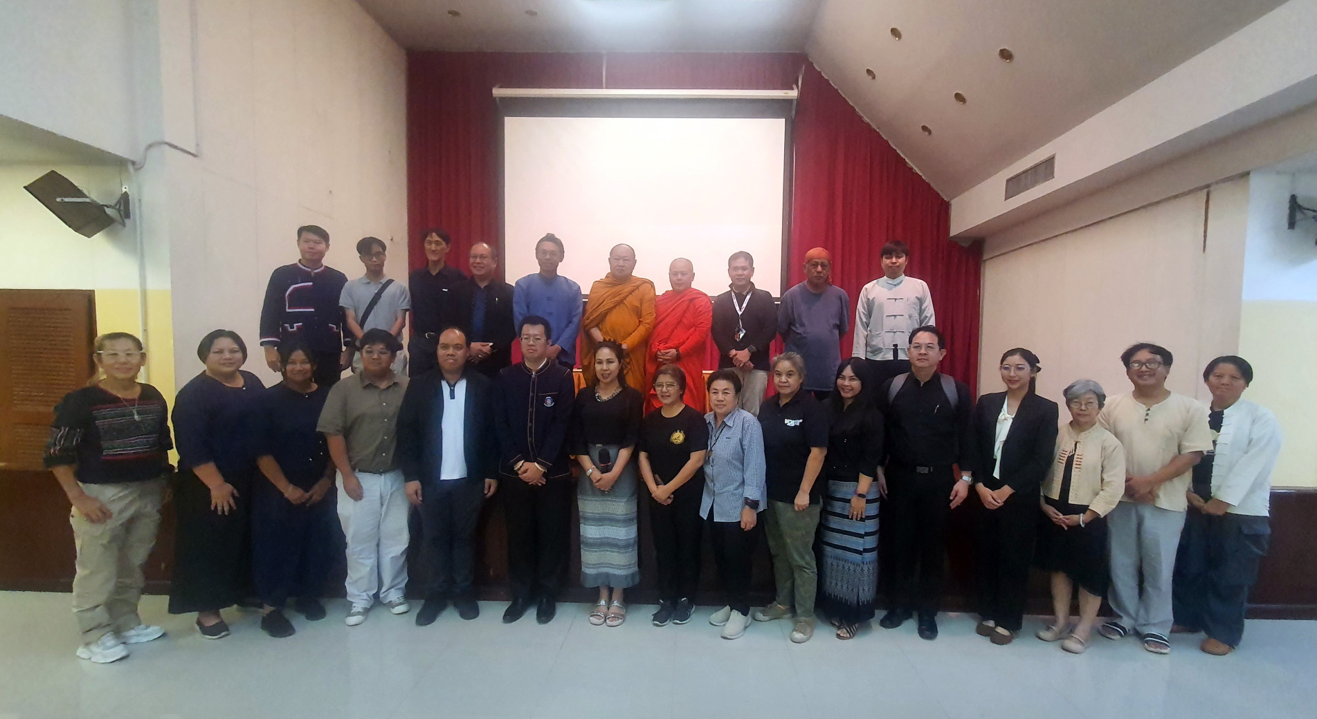 ภาพประกอบ ข่าวกิจกรรม