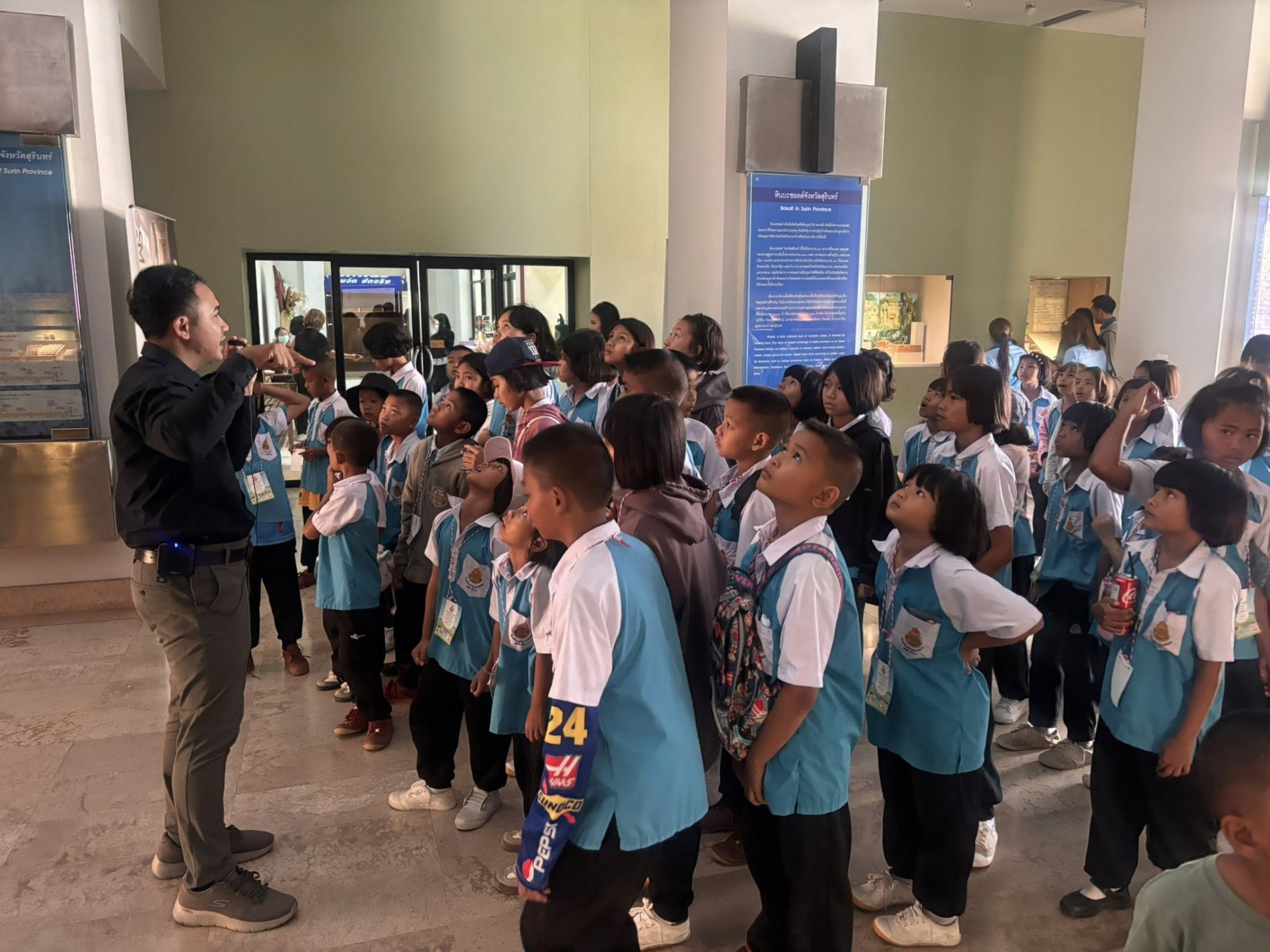 ภาพประกอบ :โรงเรียนบ้านนาครอง ตำบลตานี อำเภอปราสาท จังหวัดสุรินทร์