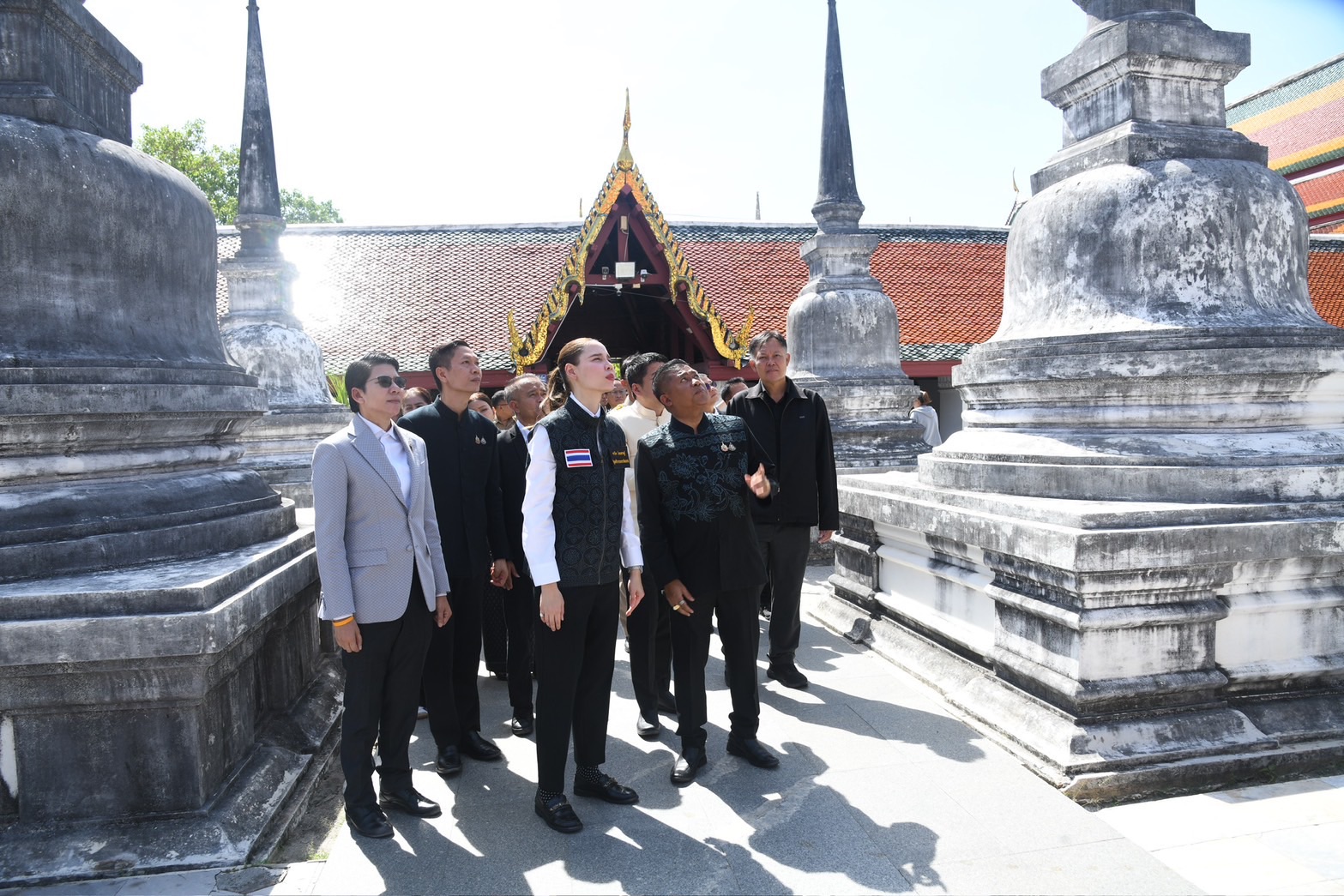 ภาพประกอบ :รัฐมนตรีว่าการกระทรวงวัฒนธรรม ตรวจเยี่ยมเพื่อเตรียมความพร้อมการประกาศขึ้นทะเบียนมรดกโลก  วัดพระมหาธาตุ วรมหาวิหาร จังหวัดนครศรีธรรมราช