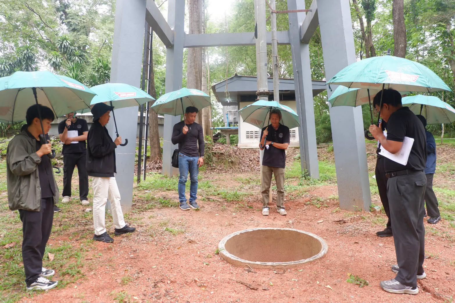 ภาพประกอบ :ตรวจรับงานงวดที่ ๒ และ ๓ โครงการปรับปรุงระบบประปาเพื่ออำนวยความสะดวกนักท่องเที่ยวแหล่งมรดกโลกอุทยานประวัติศาสตร์ภูพระบาท ตำบลเมืองพาน อำเภอบ้านผือ จังหวัดอุดรธานี