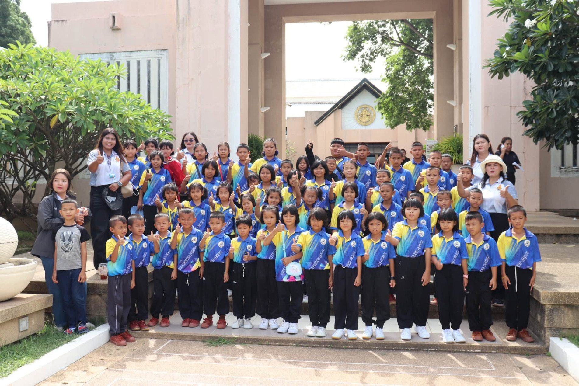 ภาพประกอบ :โรงเรียนบ้านหนองแวง ตำบลหนองแวง อำเภอศรีณรงค์ จังหวัดสุรินทร์ ๑๔ สิงหาคม ๒๕๖๙