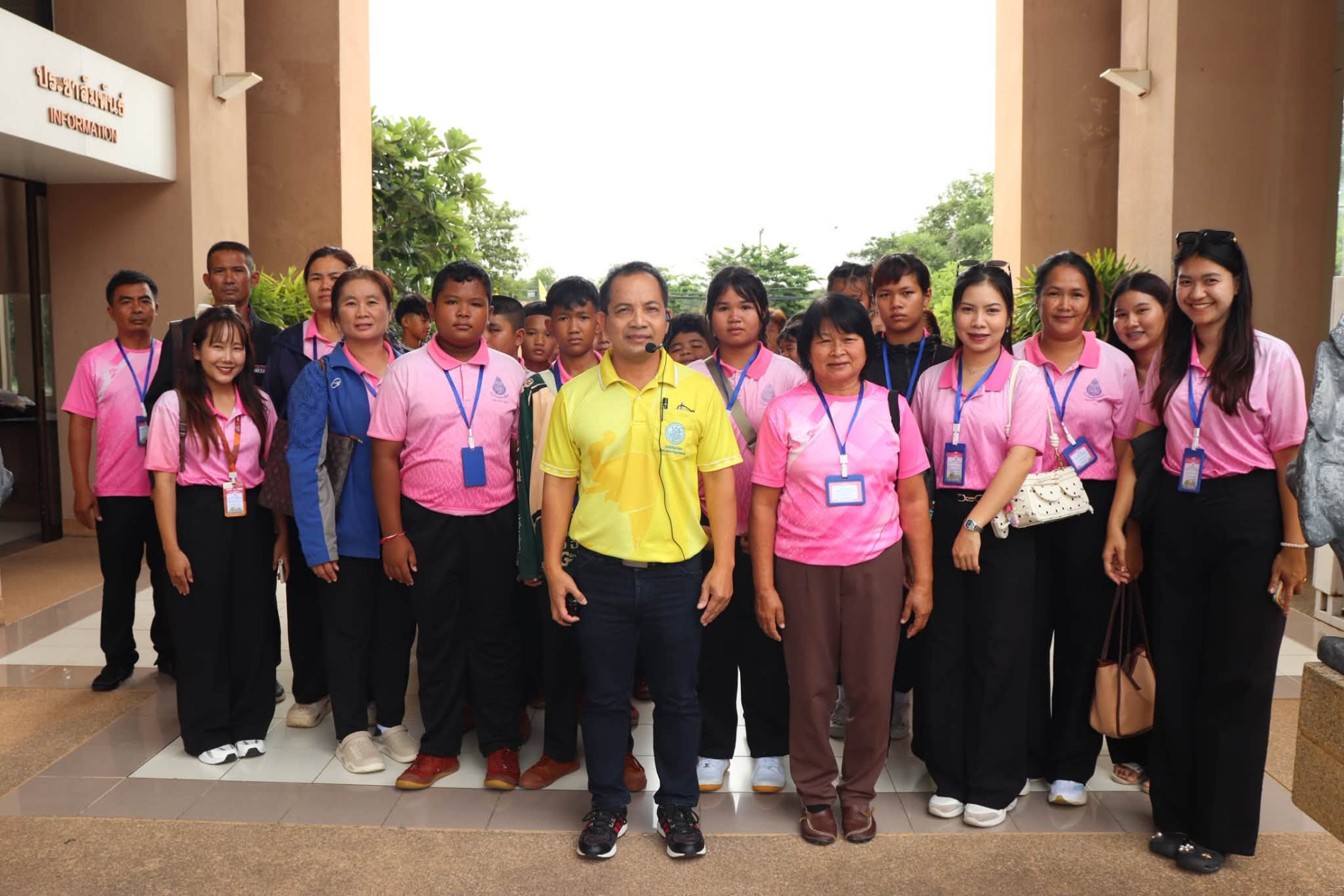 ภาพประกอบ :โรงเรียนบ้านเลียบ ตำบลโนนทราย อำเภอมหาชัยชนะ จังหวัดยโสธร ๑๔.๓๐ น.
