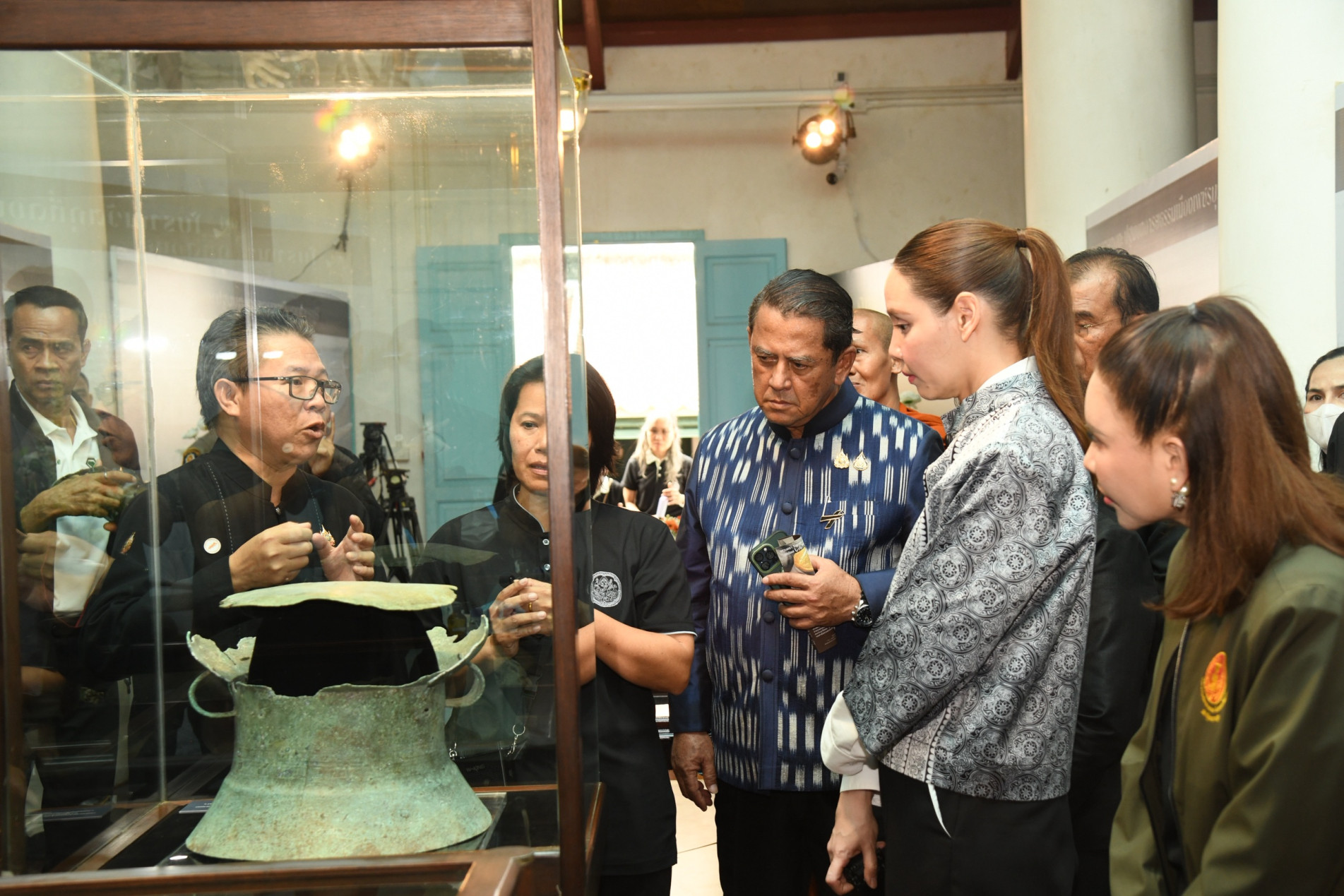 ภาพประกอบ :นิทรรศการพิเศษ เรื่อง “ดอนยายทอง : ปฐมบทอารยธรรมเมืองเพชรบุรี”
