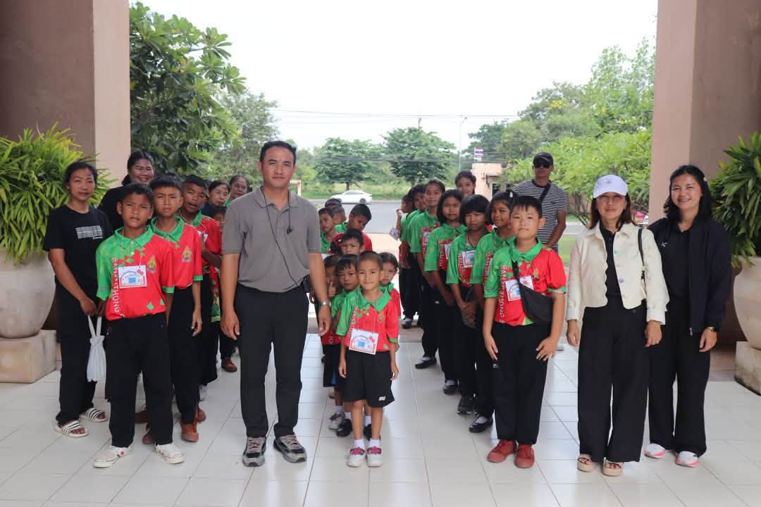 ภาพประกอบ :โรงเรียนบ้านไทรทอง ตำบลกำแพง อำเภอเกษตรวิสัย จังหวัดร้อยเอ็ด