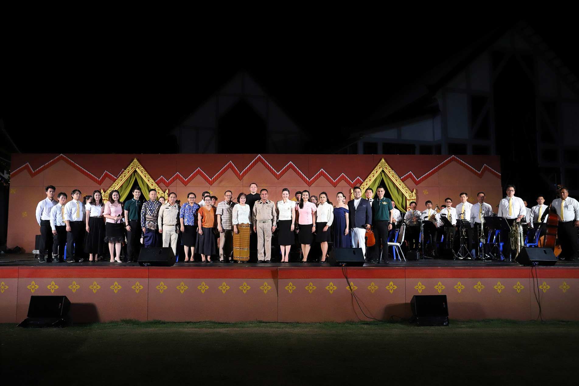 ภาพประกอบ คลังภาพและกิจกรรม